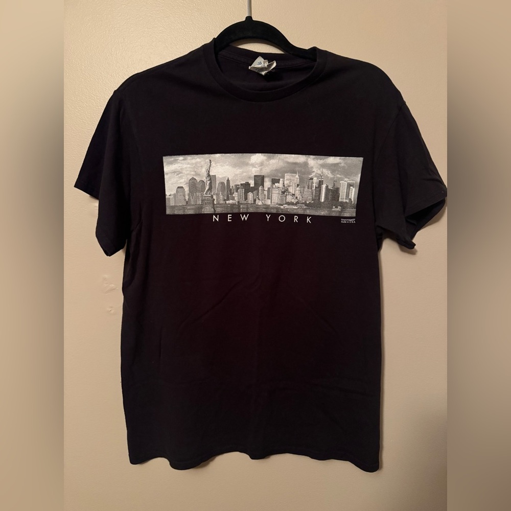 Black New York Skyline Graphic T-Shirt